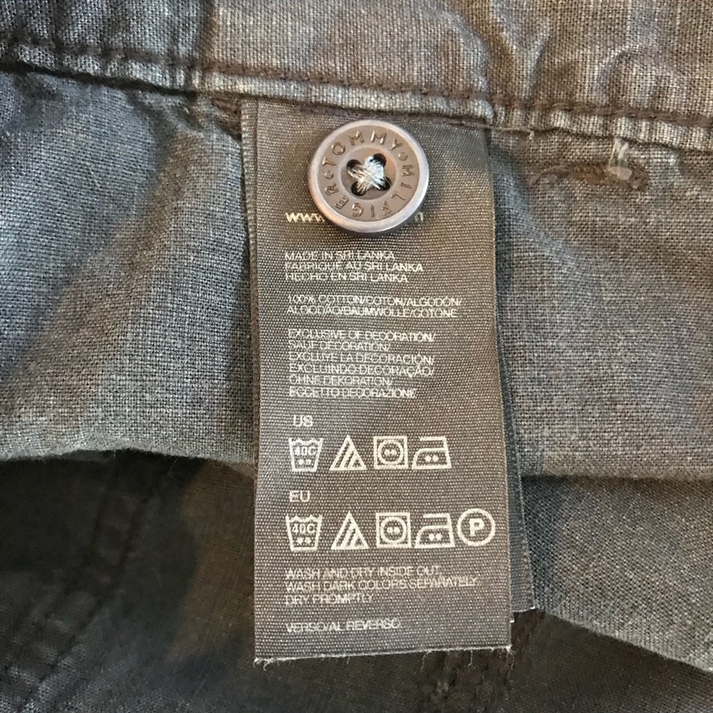 Tommy Hilfiger Shorts - Picture 4 of 4